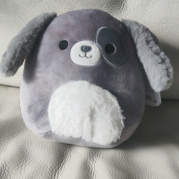 BNWT Squishmallows Gustavus (Gus) the Pup 8" - Picture 1 of 6